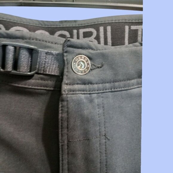 Gerry Stretch Cargo 5 pocket  black color Size 34 Hiking Short - Picture 13 of 13
